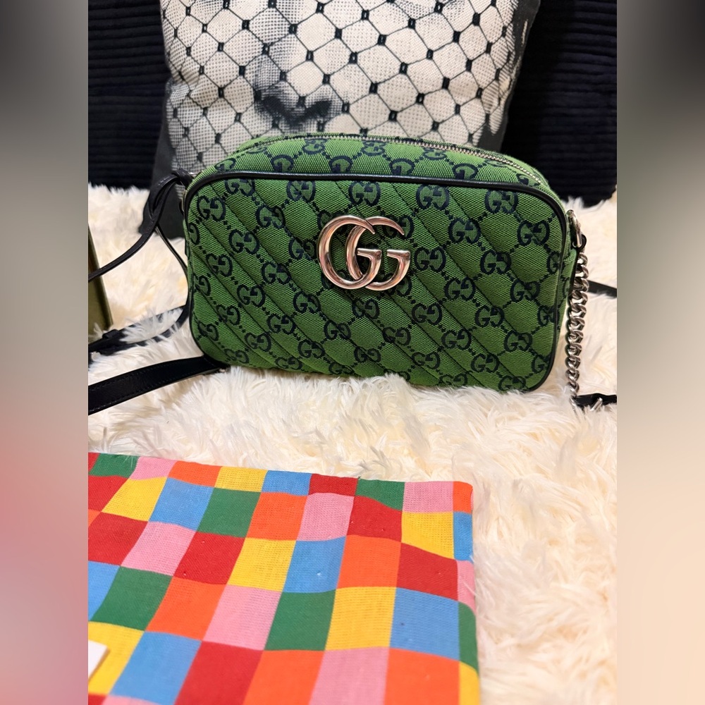 Authentic Like New Gucci Marmont GG Camera Canvas Crossbody - Picture 7 of 16